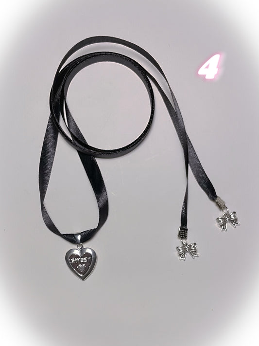 Locket heart bow 2